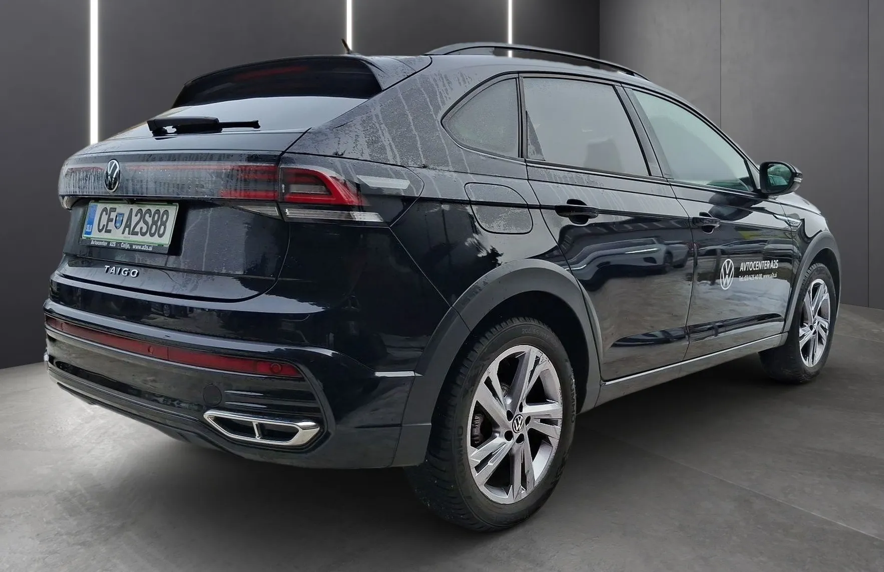 Zunanja slika - VW Taigo - 1.0 TSI avt. R-Line 115 KM - 3