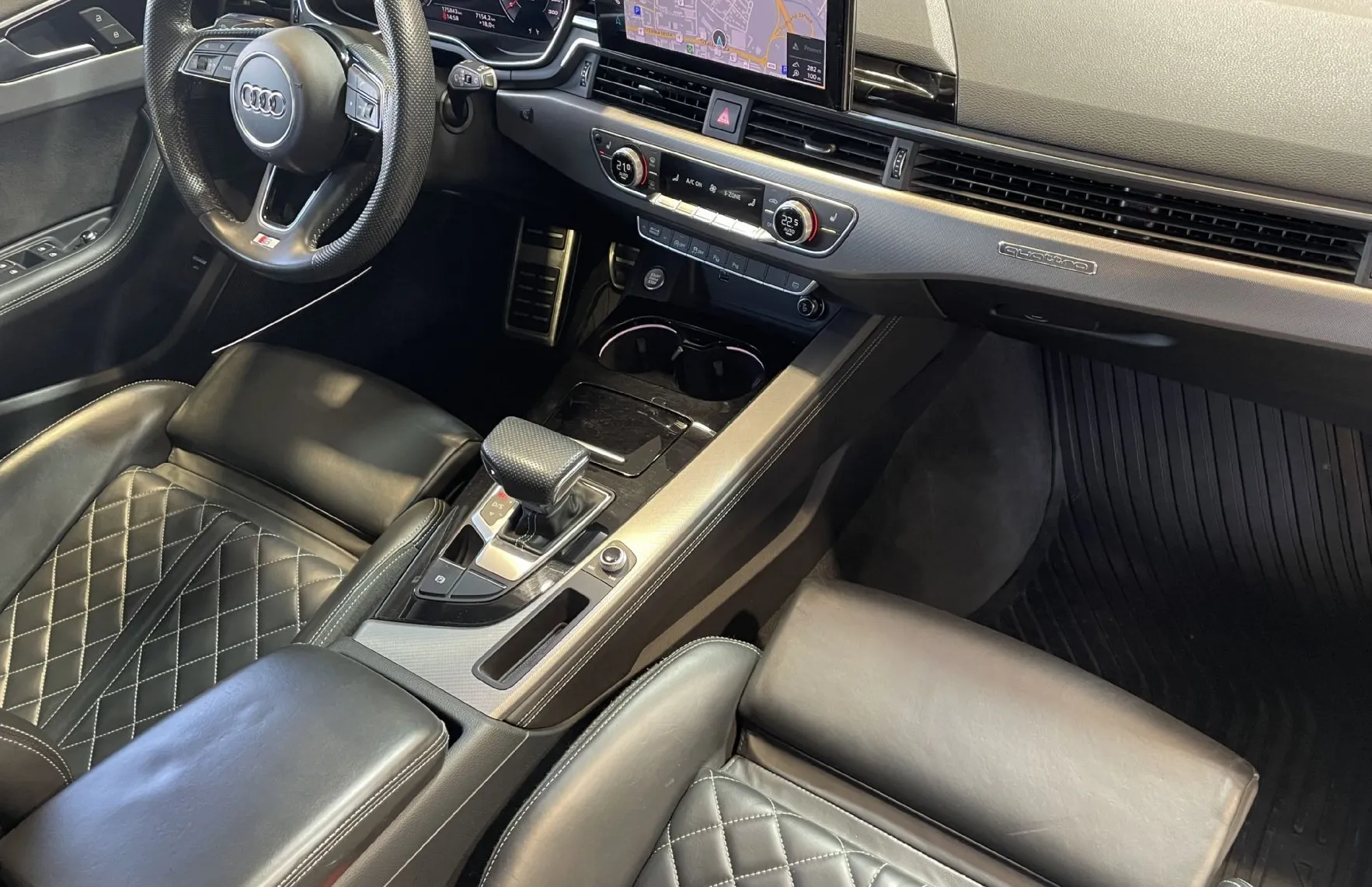 Zunanja slika - Audi A4 - Avant 45TDI-3XSLINE-QUATTRO-MATRIX-360KAM-RADAR-KEYLESS - 16