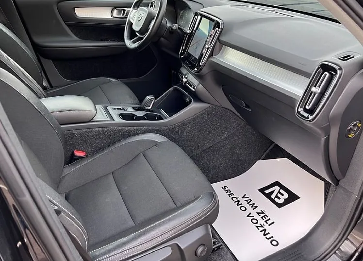 Zunanja slika - Volvo XC40 - D3+LED+NAVI+KAMERA+ALU+KEYLESS GO+AUTO HOLD - 15