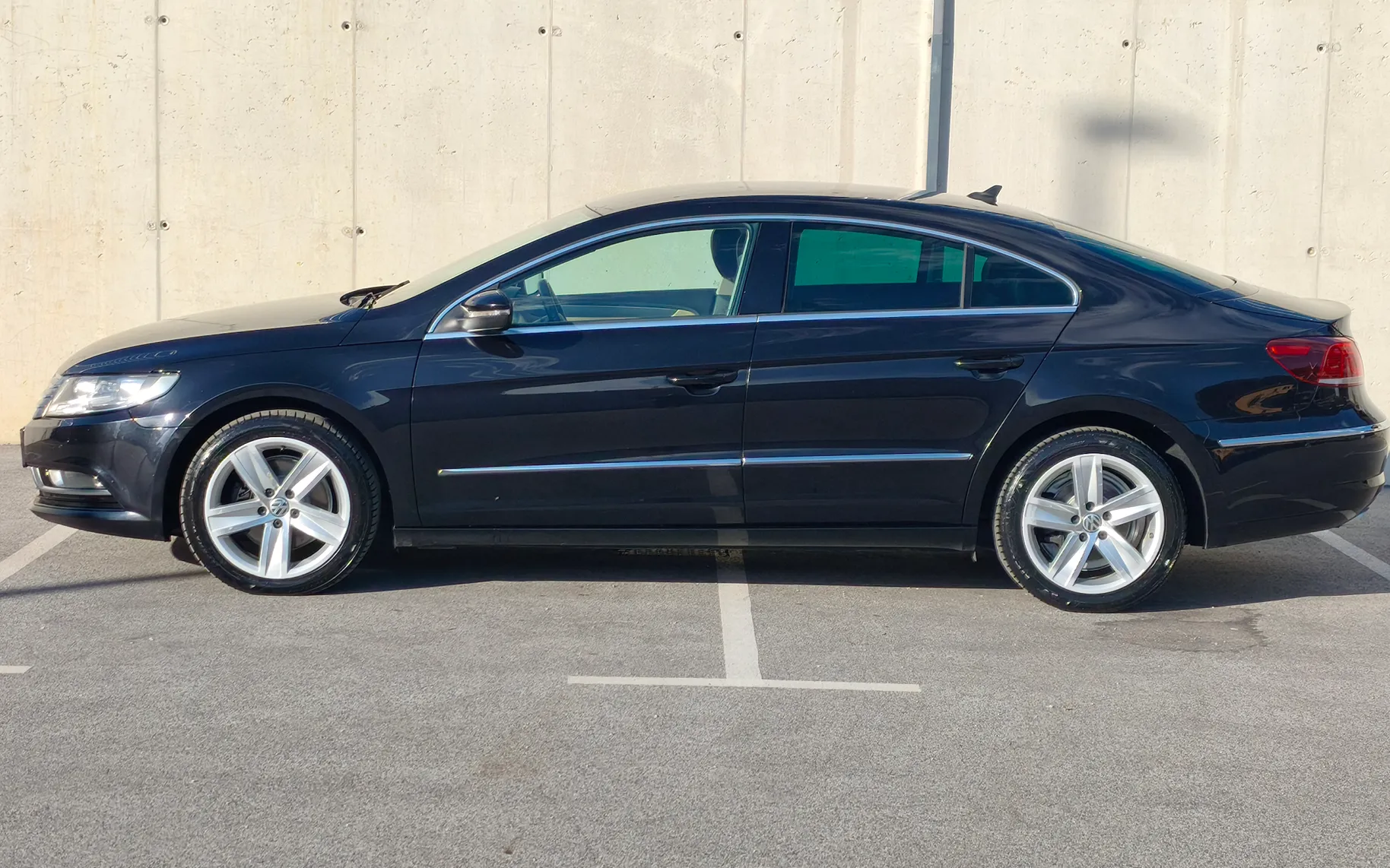 Zunanja slika - Volkswagen Volkswagen CC - Volkswagen Passat CC 2.0-TDI-DSG-USNJE-XSENON-BI-XSENON-17-COL-AL - 6