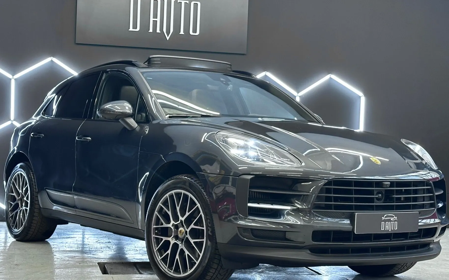 Zunanja slika - Porsche Macan - S ZRAČNO+PANO+BOSE+ACC+CHRONO+360KAMERA+HLAJENJE.. - 3