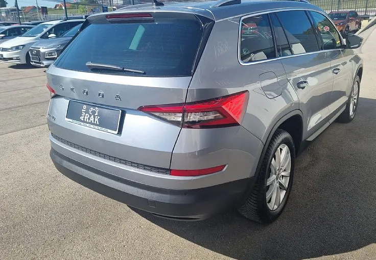 Zunanja slika - Škoda Kodiaq - 2.0 TDI Style DSG1.LASTNIK. SERVISNA.PRIKLOP - 6