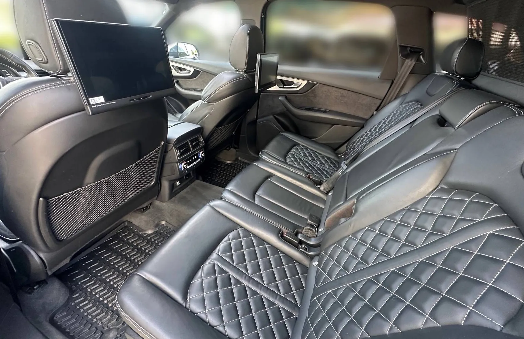 Zunanja slika - Audi SQ7 - 4.0 TDI Q. MATRIX PANO USNJE ZASLONI ZRAČNO KAME.. - 19
