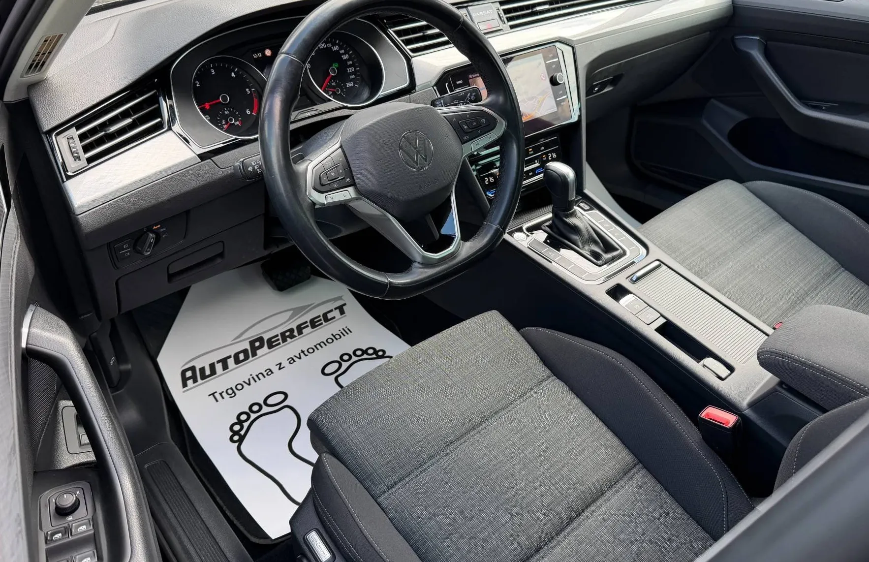 Zunanja slika - Volkswagen Passat - 2.0 TDI BMT SCR avt. |ACC|PDC|NAVI| - 9