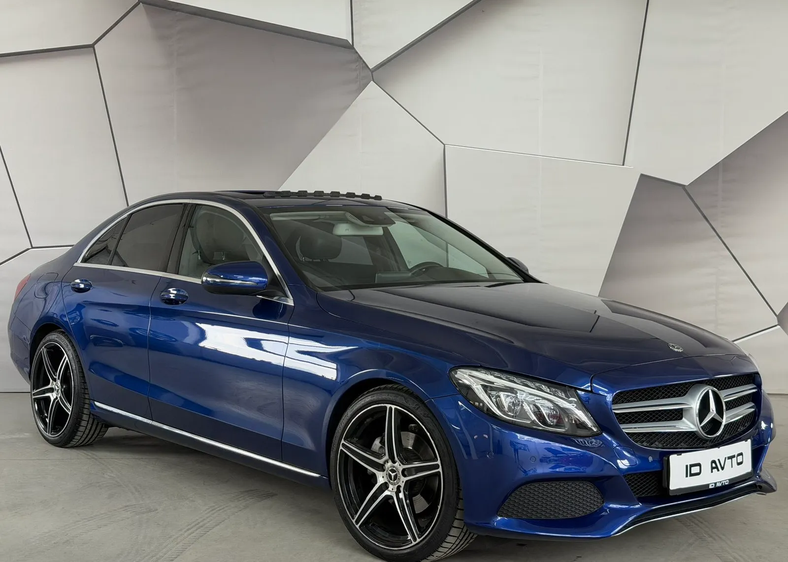 Zunanja slika - Mercedes-Benz C-Razred - C220 AUT. - 1