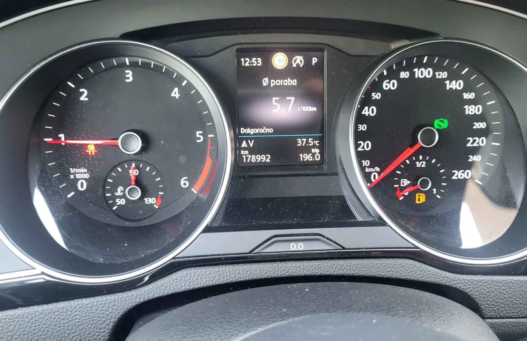 Zunanja slika - Volkswagen Passat - Variant 2.0 TDI DSG-ale-pdc-acc-radar-navi-led-kamera - 9
