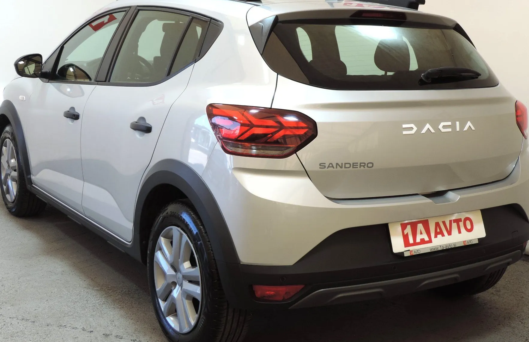 Zunanja slika - Dacia Sandero - Stepway 1.0 TCe 90 LED-PDC - 7