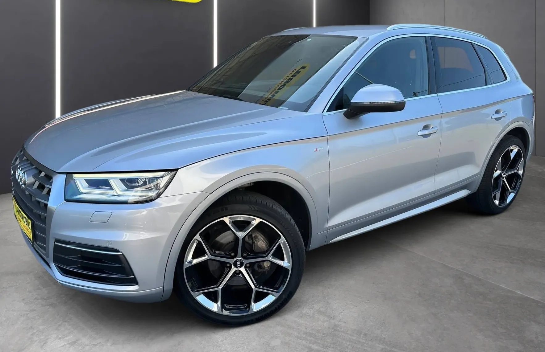 Zunanja slika - Audi Q5 - 2.0 TDI QUATTRO S LINE MATRIX NAVI PDC KAM VIRTU.. - 2