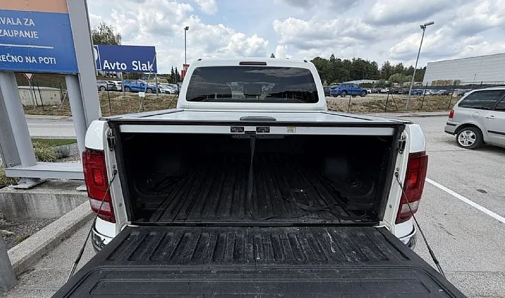 Zunanja slika - Volkswagen Amarok - 3.0 TDI KAMERA NAVI WEBASTO LED DDV-TOOP STANJE - 12