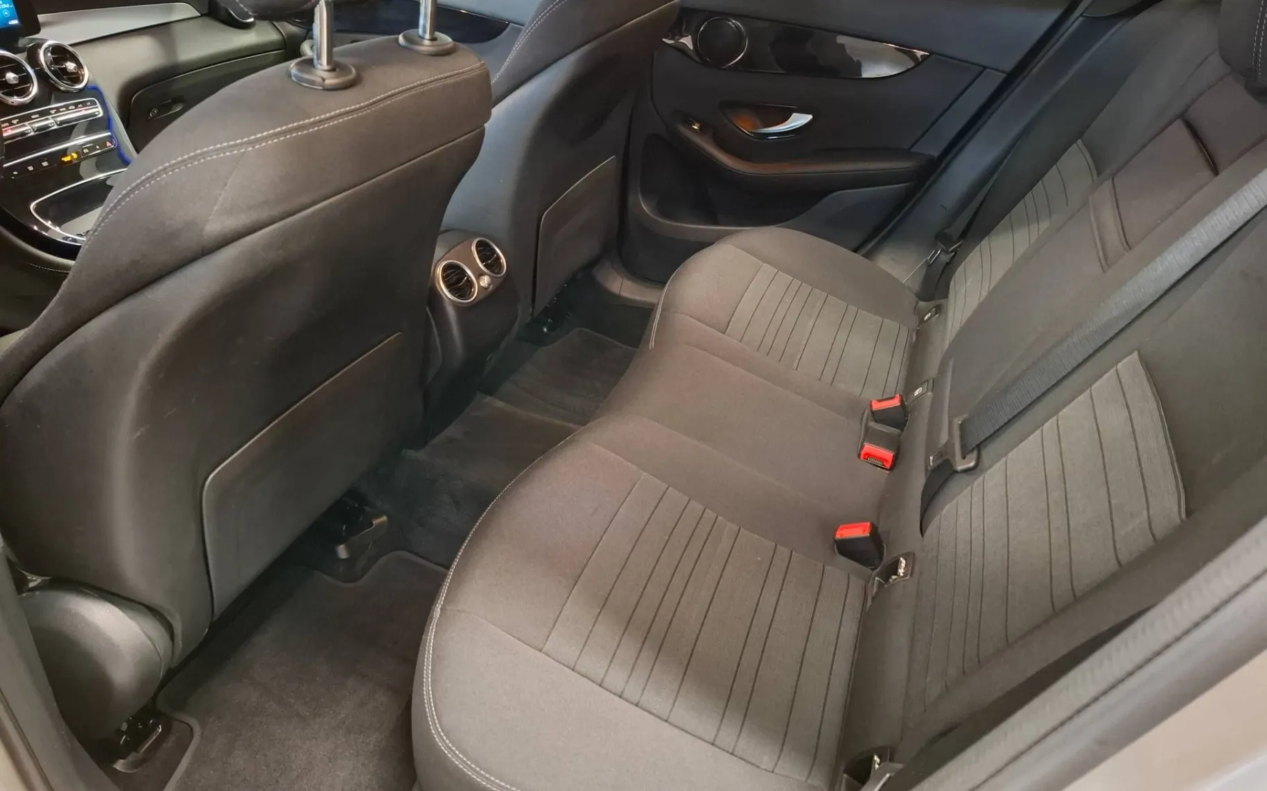 Notranja slika - Mercedes-Benz GLC-Razred - GLC 220 d 4 MATIC SAMO99000KM-NAVI-KAMERA-ACC-PDC. - 10