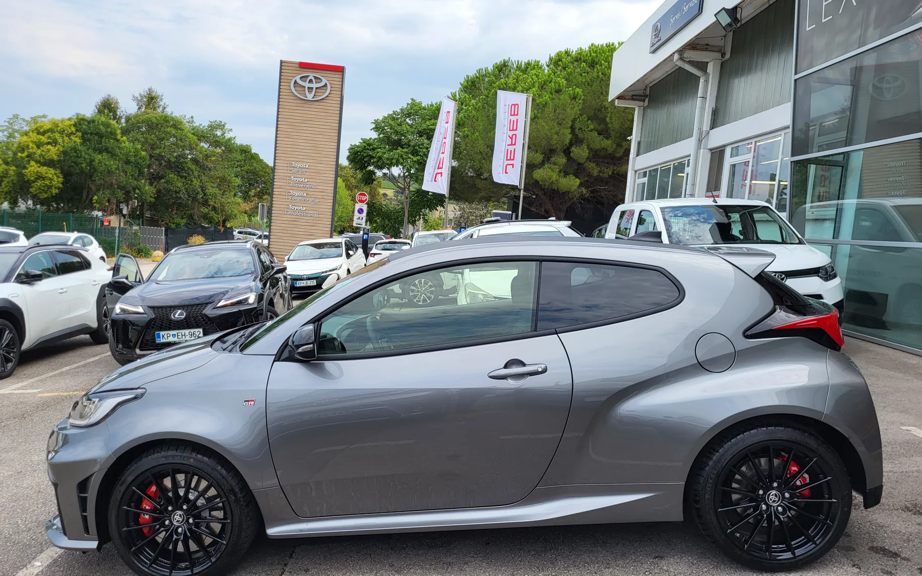 Zunanja slika - Toyota Yaris - GR - 7