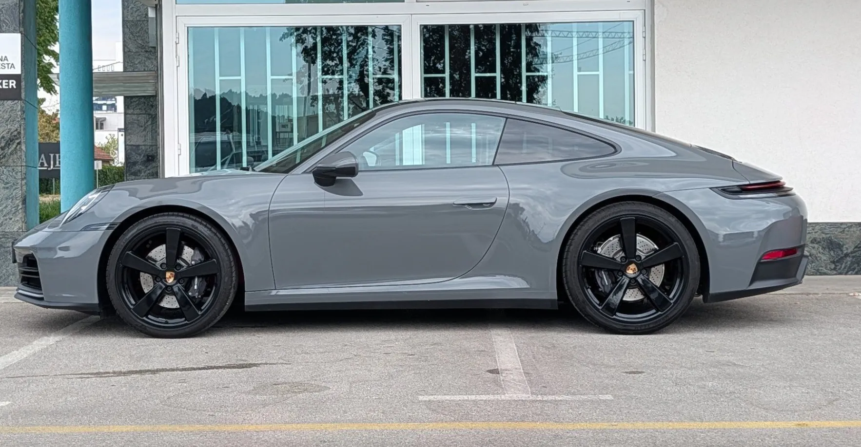 Zunanja slika - Porsche 911 - Carrera SIVA FOLIJA PDK LED PASM PCM panorama BOSE - 8