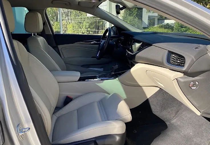 Zunanja slika - Opel Insignia - GS 4x4 2.0 CDTI Avt. - ODLIČNA-SAMO 98.000KM - 8