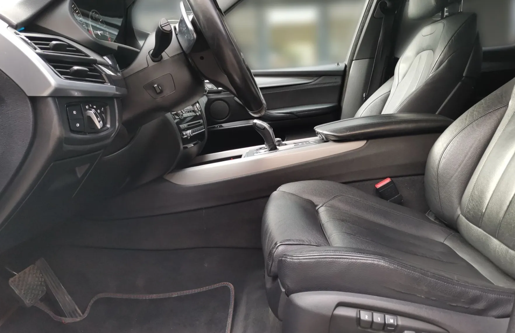 Zunanja slika - BMW X5 - serija : M50d FULL LED SOFT CLOSE HEAD-UP HARMAN KARDON KAM - 11