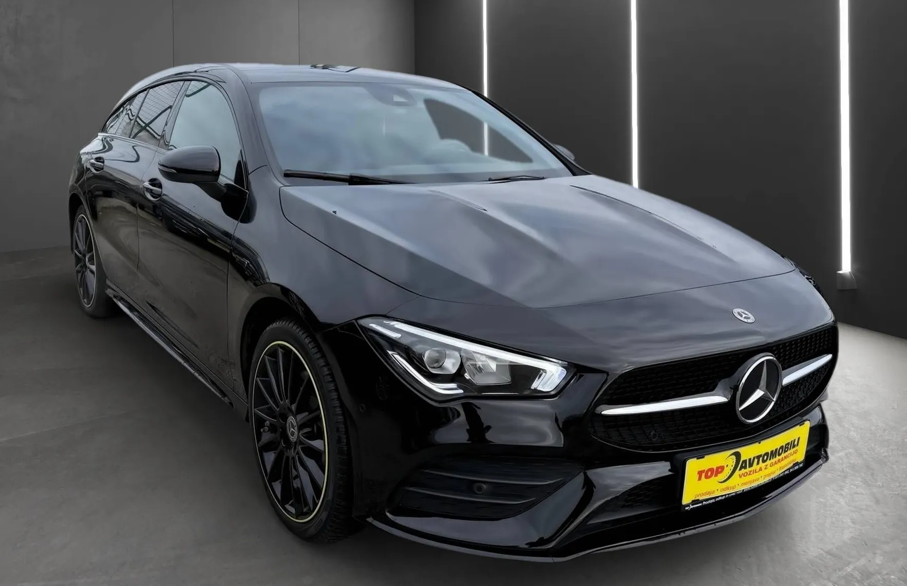 Zunanja slika - Mercedes-Benz CLA-Razred - CLA Shooting Brake 250e AMG LINE MULTIBEAM WIDESCREEN PDC TEM NAV - 11