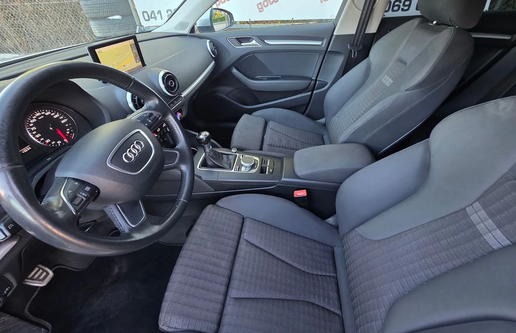 Zunanja slika - Audi A3 - 1.6 TDI BI-XENON-RADAR-NAVI-ALU PLATIŠČA-PDC - 10