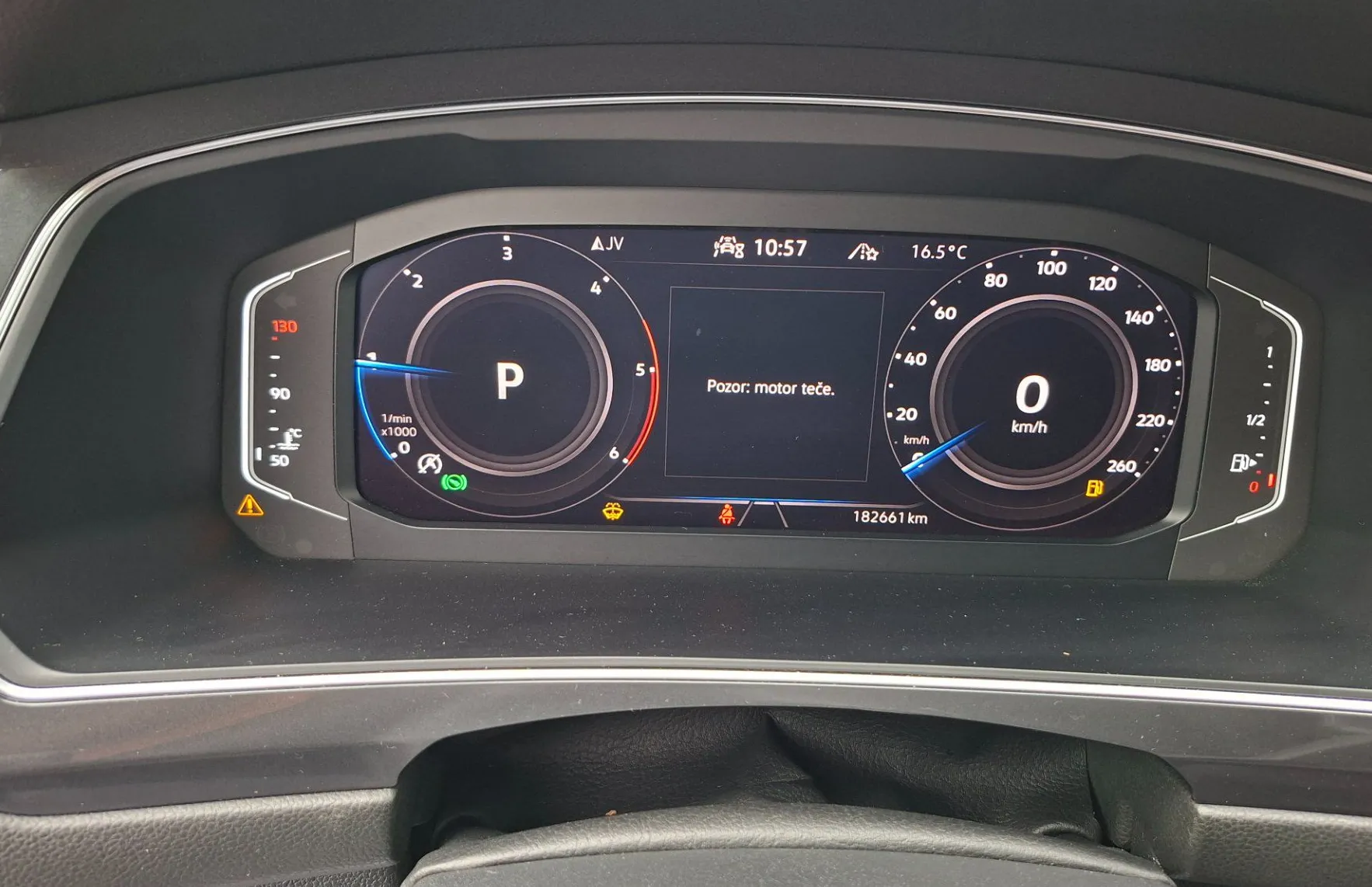 Zunanja slika - Volkswagen Tiguan Allspace - 4motion 2.0 TDI BMT R-Line Edition DSG - 15