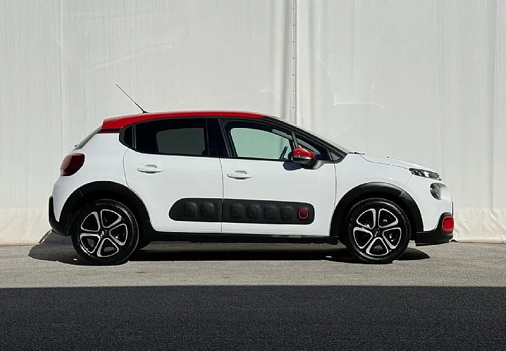 Zunanja slika - Citroën C3 - Shine PureTech 1.LASTNIK-SLOVENSKI - 4