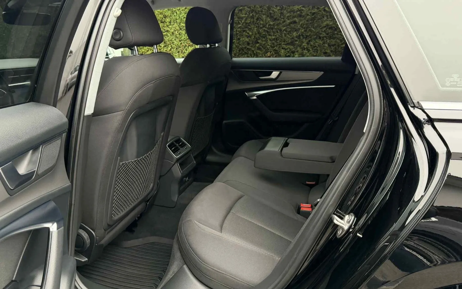 Notranja slika - Audi A6 Avant - 40 TDI-S LINE-VIRTUAL-LIZING ZA TUJCE-360 KAMERA-. - 10