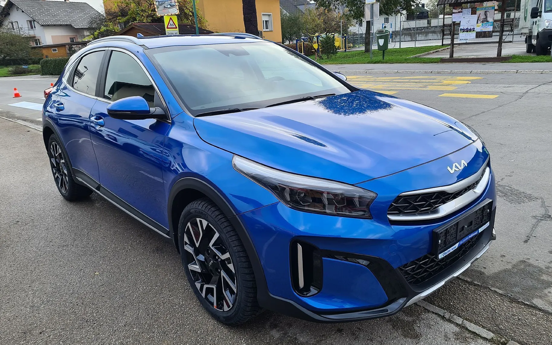 Zunanja slika - KIA XCeed - 1.6 T-GDi EX Way 7DCT - 6