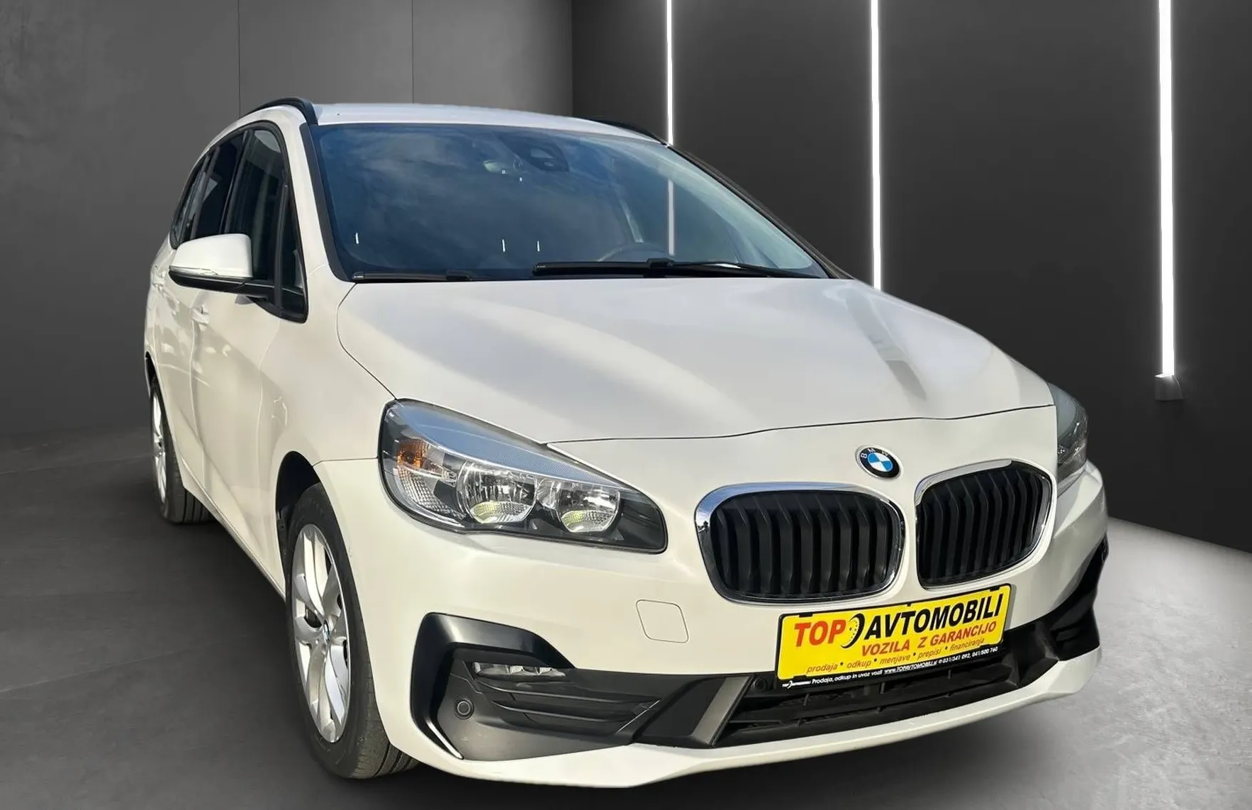 Zunanja slika - BMW Serija 2 - Gran Tourer: 218d 1LASTNIK 7SEDEŽEV NAVI PDC TEMPOMAT TO - 11