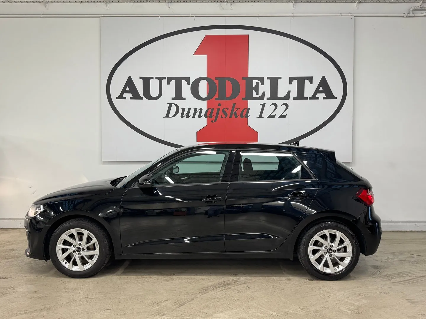 Zunanja slika - Audi A1 - Sportback 1.0 TFSI - 3