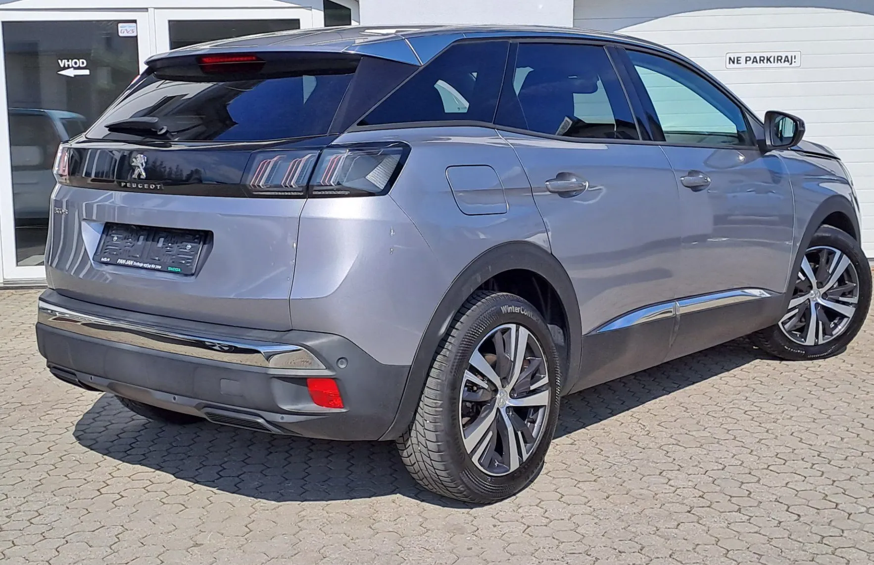 Zunanja slika - Peugeot 3008 - 1.5 BlueHDI 130 S S Allure Avt. - 2