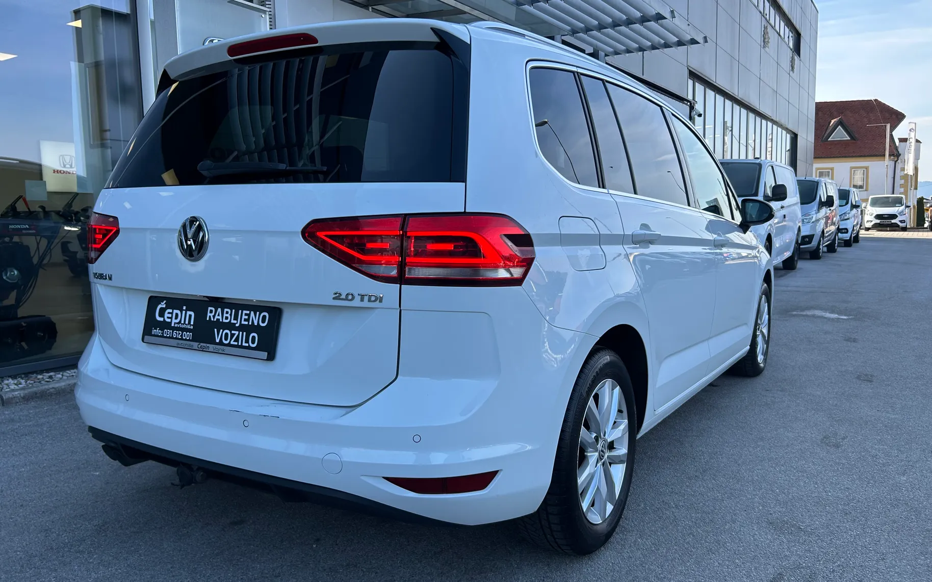 Zunanja slika - Volkswagen Touran - 2.0TDI-HIGHLINE-RADAR-TEMP.-LED-SLO-TOP - 5