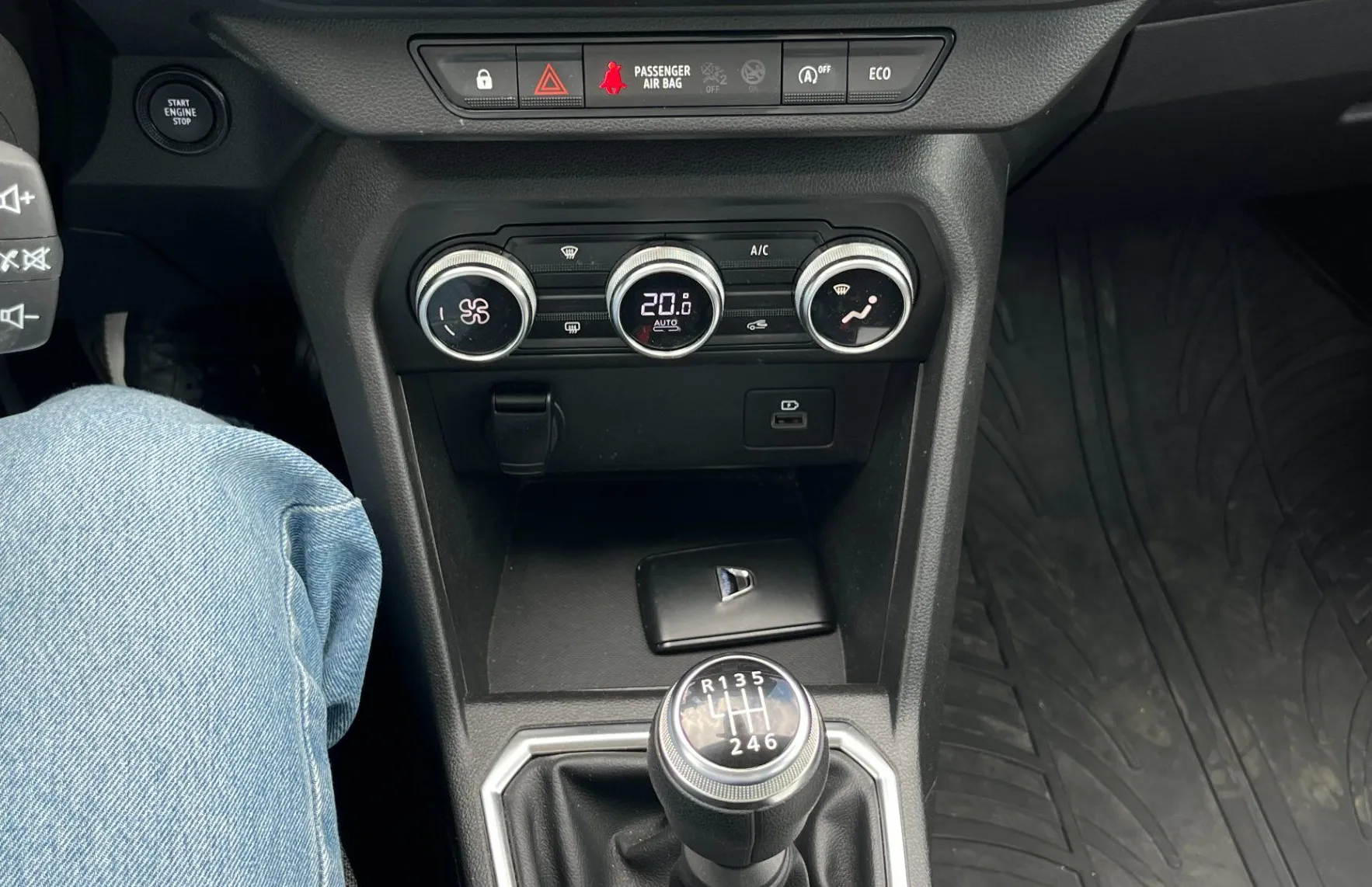 Zunanja slika - Dacia Sandero - 1.0 TCe 90 Comfort LED. VZR KAM. 2X PDC. TEMP.NAVI - 19