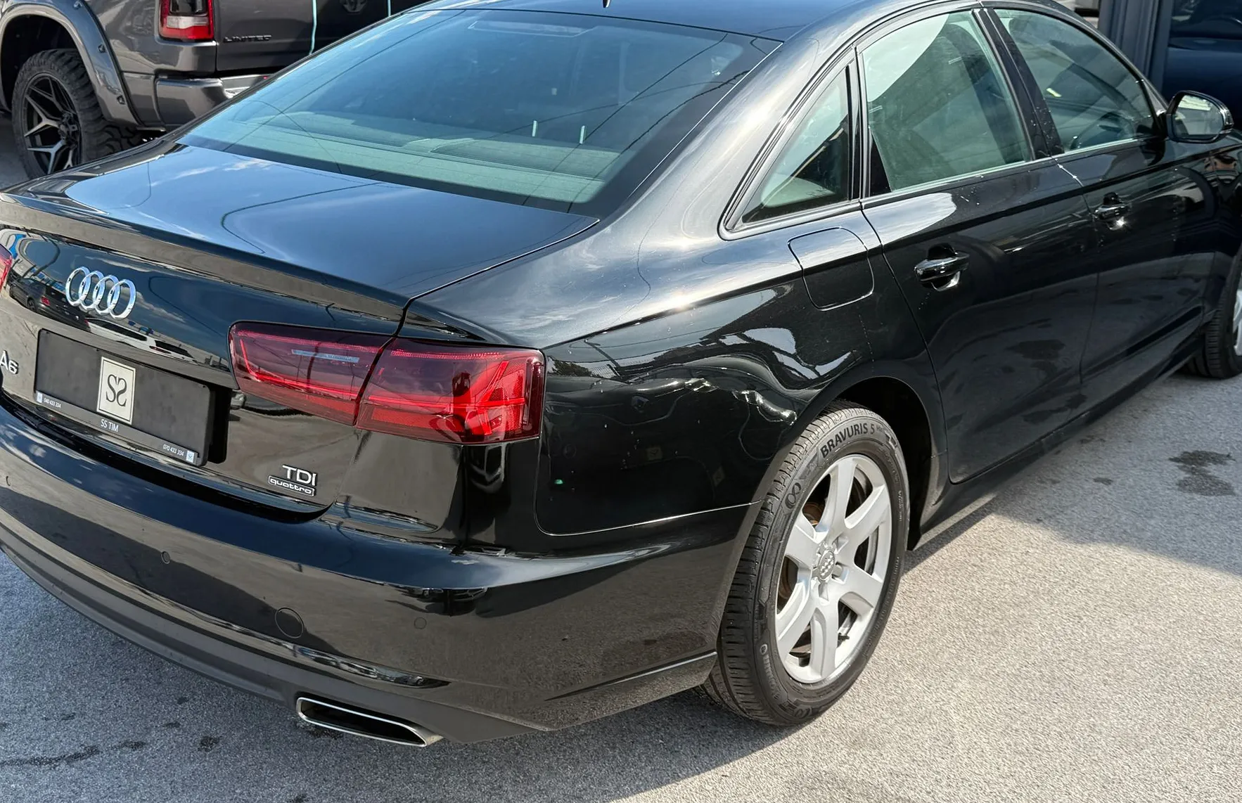 Zunanja slika - Audi A6 - 3.0TDI 4X4 ŠIBEDAH-USNJE-ACC-NAVI-LED-WEBASTO-DE - 5