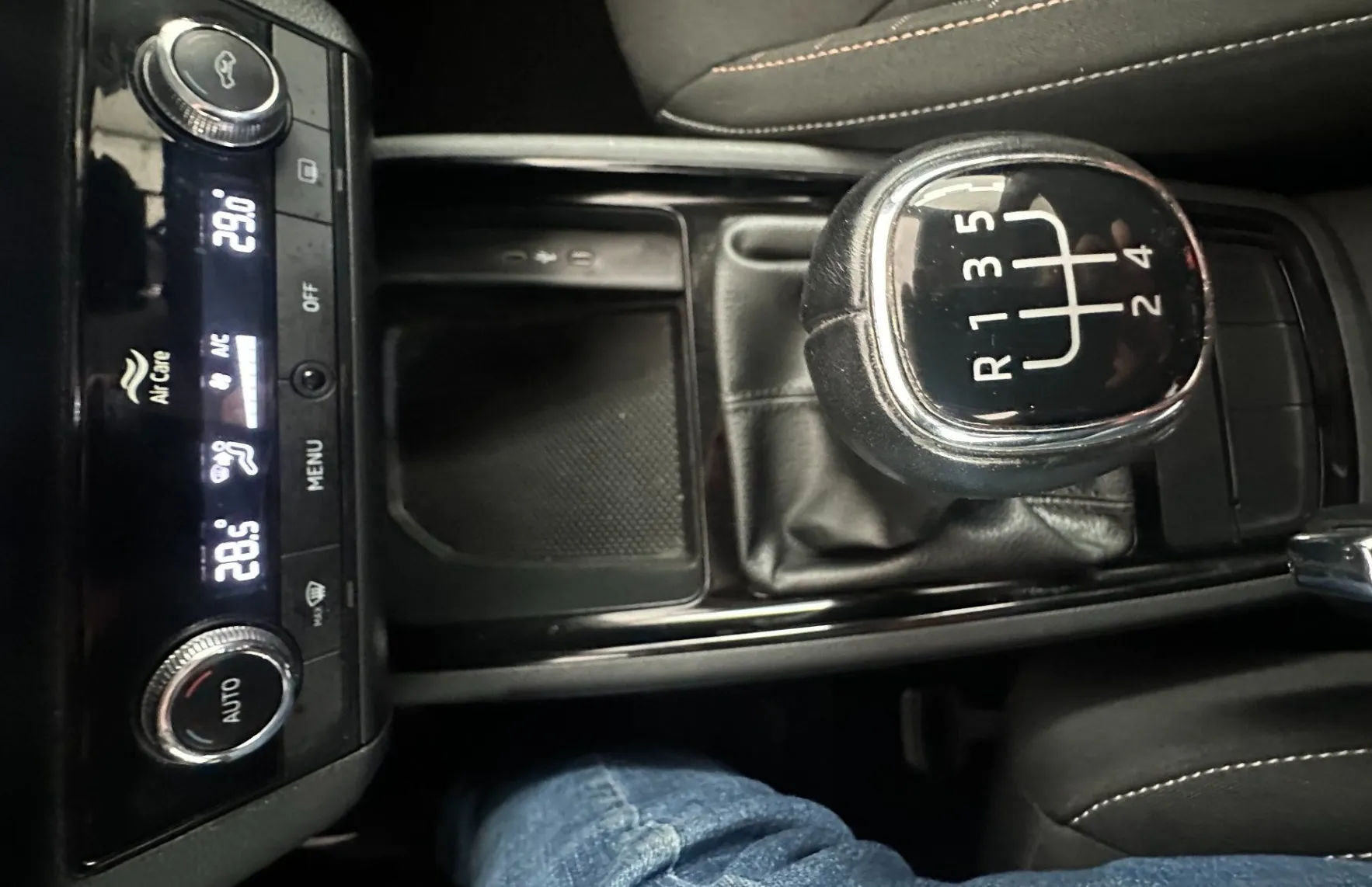 Zunanja slika - Škoda Kamiq - 1.0 TSI 70 kw.2023.SAMO 47.900 KM - 16