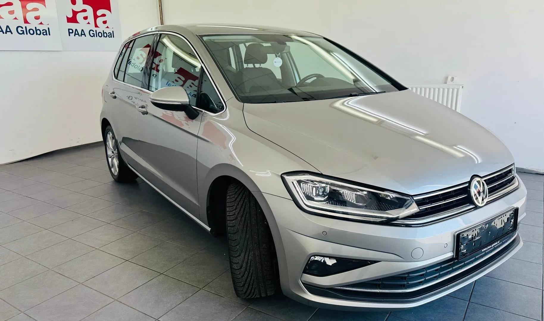 Zunanja slika - Volkswagen Golf - 2.0 TDI Highline DSG.LUKSENBURG.KAMERA.LED.110 KW - 14
