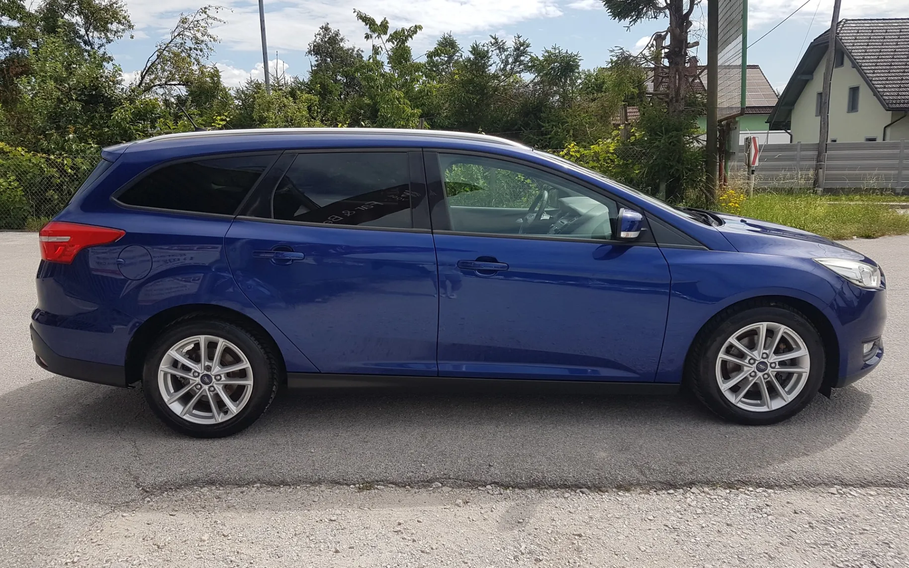 Zunanja slika - Ford Focus - 1,0 EcoBoost Bussines - 7