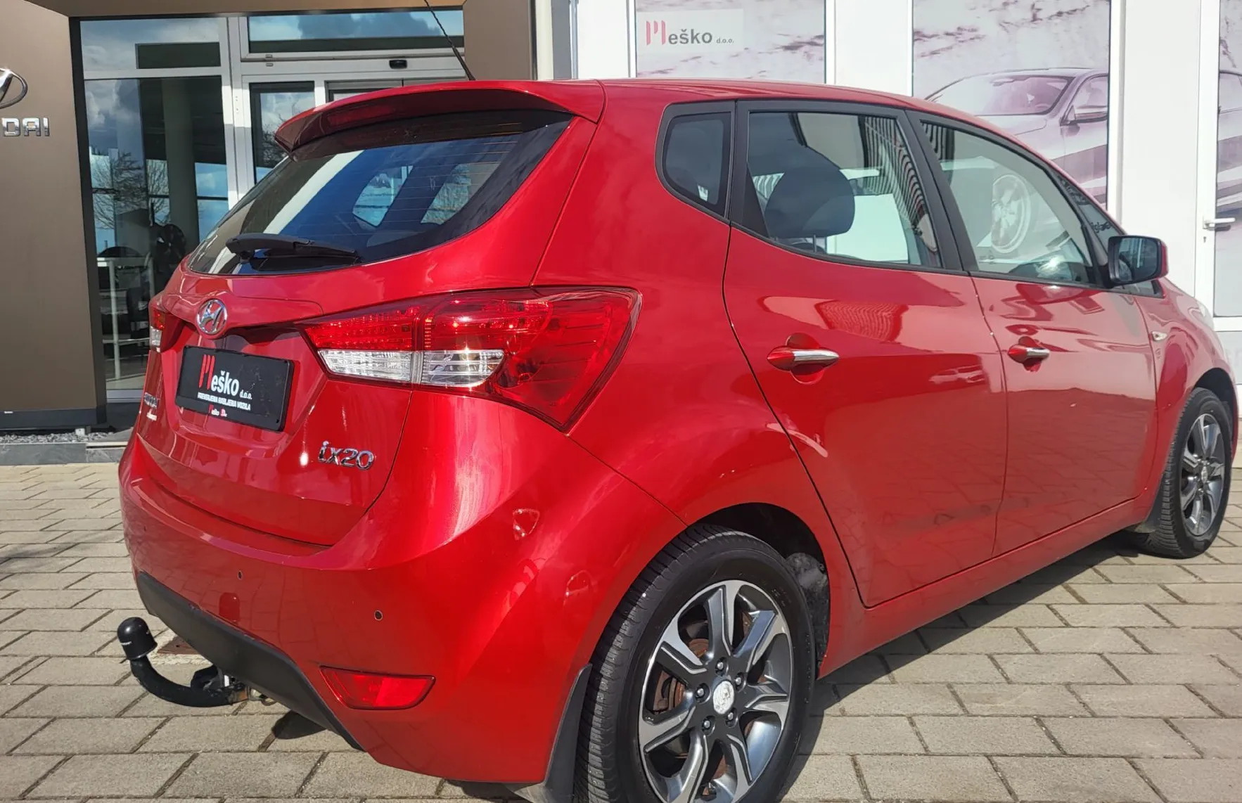 Zunanja slika - Hyundai ix20 - 1.4 COMFORT slo-alu-pdc-acc-tempom-vl.kljuka - 4