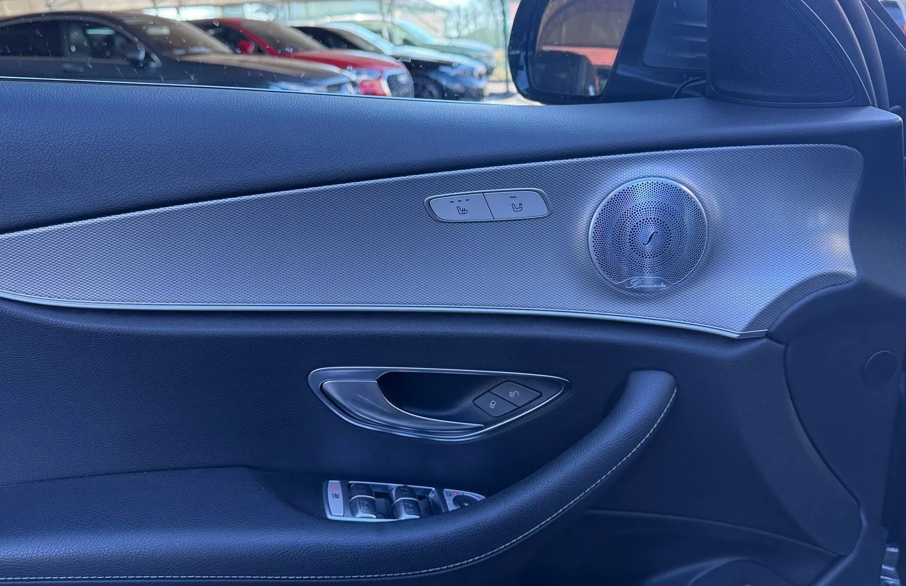 Zunanja slika - Mercedes-Benz E-Razred - E 350d FULL LED NAVI TEMP 360°KAM PDC GR.SEDEŽEV . - 13