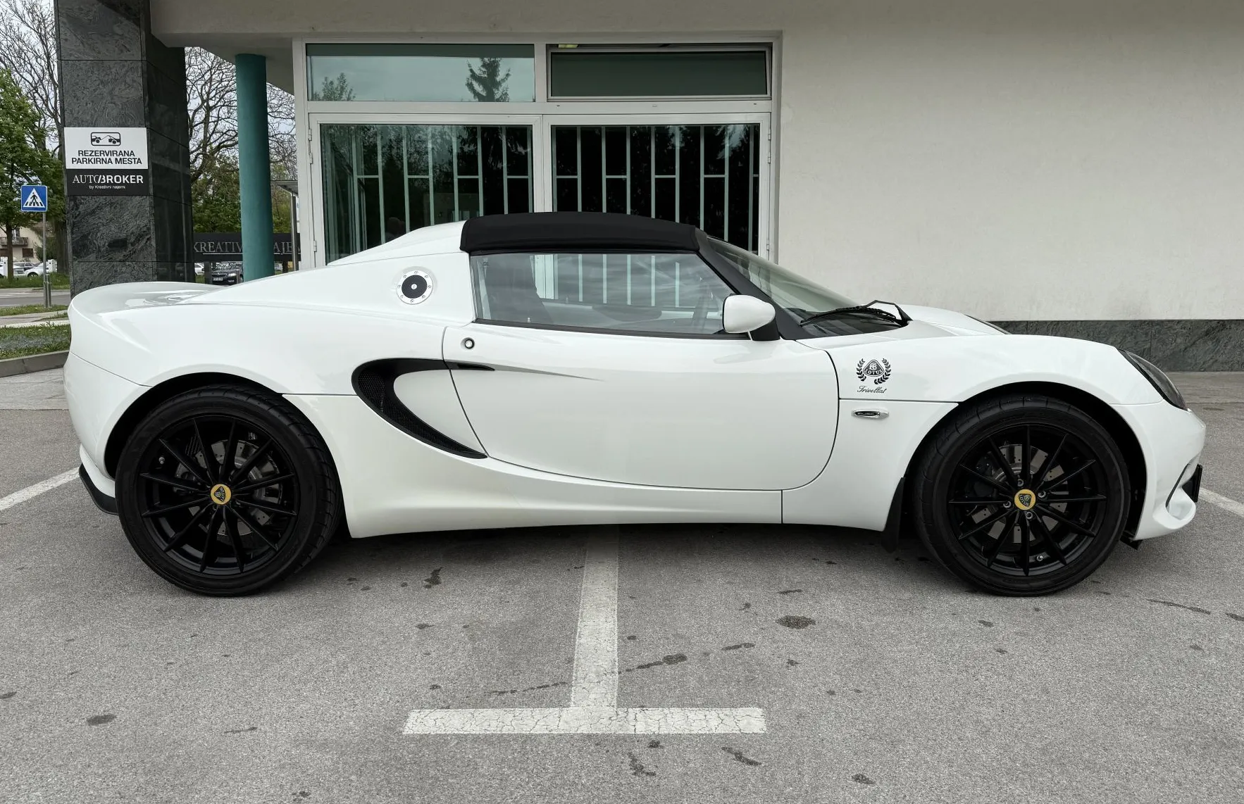Zunanja slika - Lotus Elise - Sport 1.6 atmosferski motor zelo lahek - 4