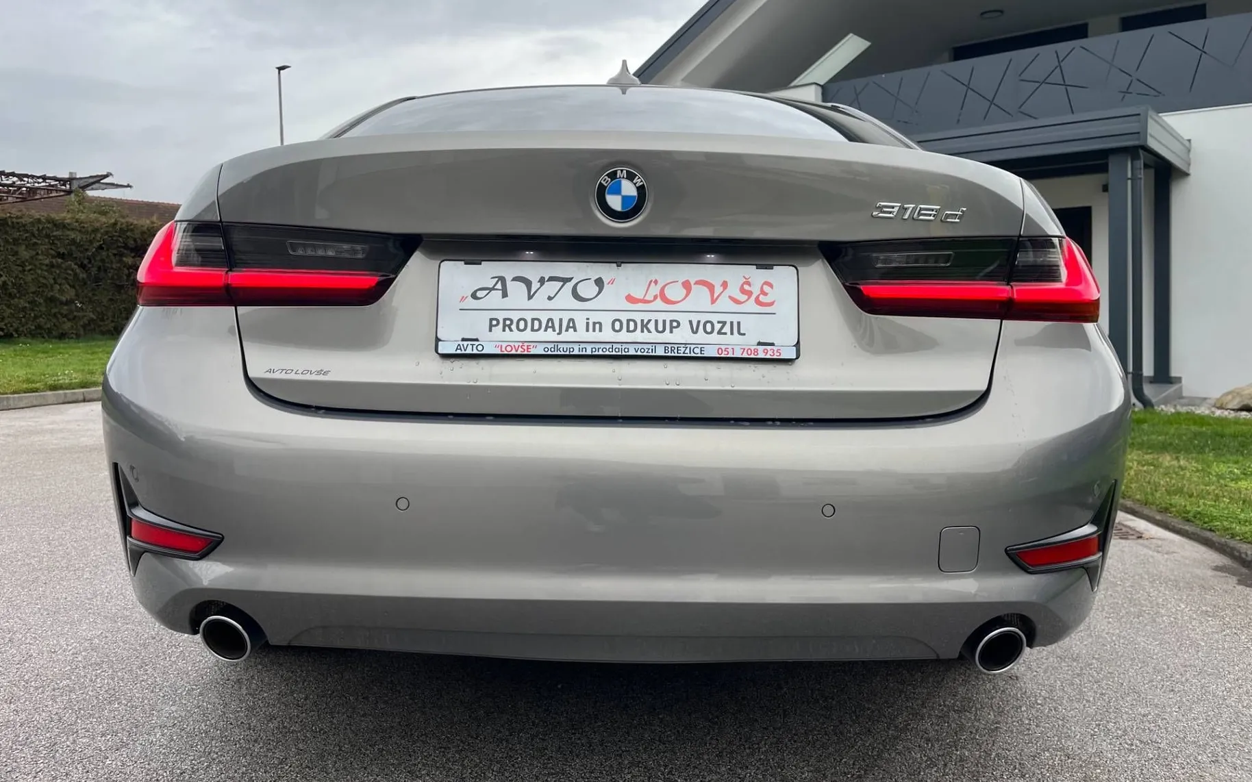 Notranja slika - BMW serija 3: - 318d-1 LASNIK-SLO-LED-NAVI-KOT NOV - 7
