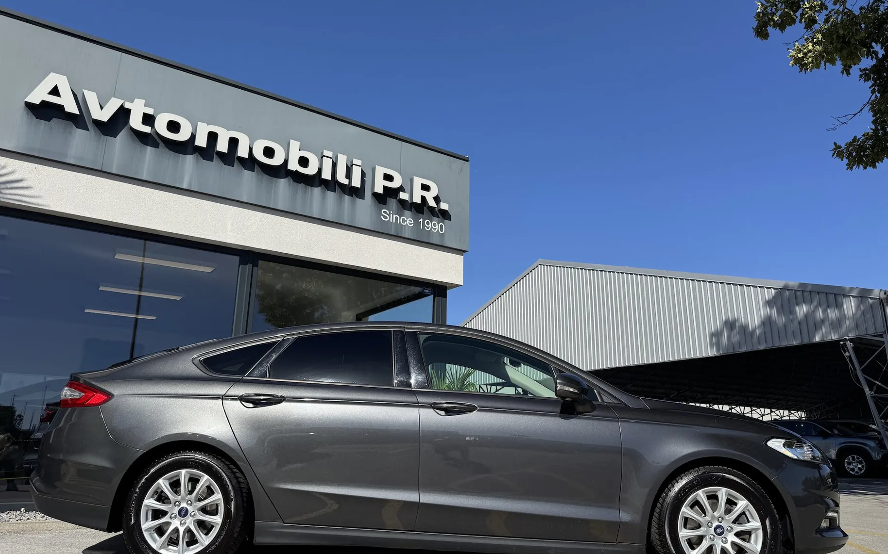 Zunanja slika - Ford Mondeo - 1.5 EcoBoost TREND 1.LASTNIK SLO NAKUP NA OBROKE - 6