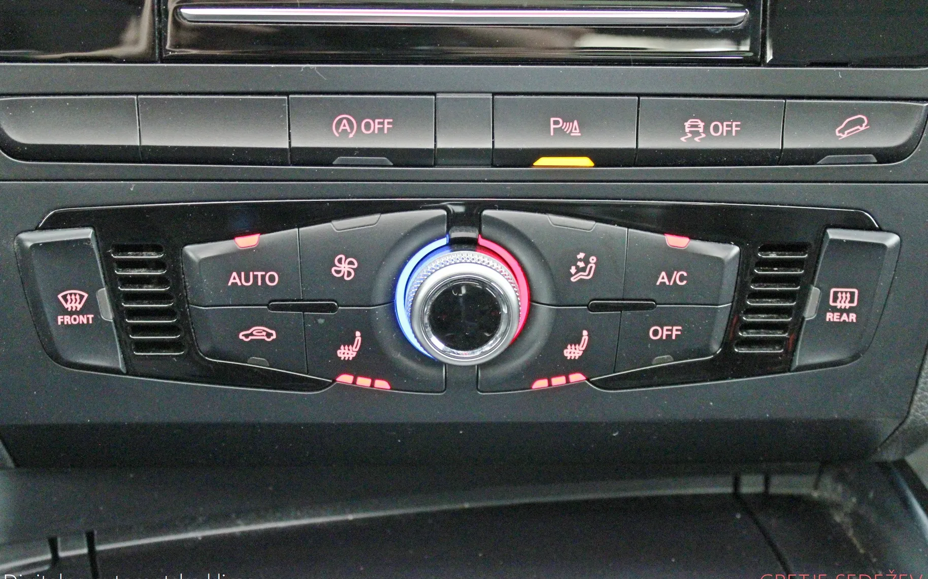 Zunanja slika - Audi Q5 - Offroad 2.0 TDI Quattro S-Tronic 191KM - 14