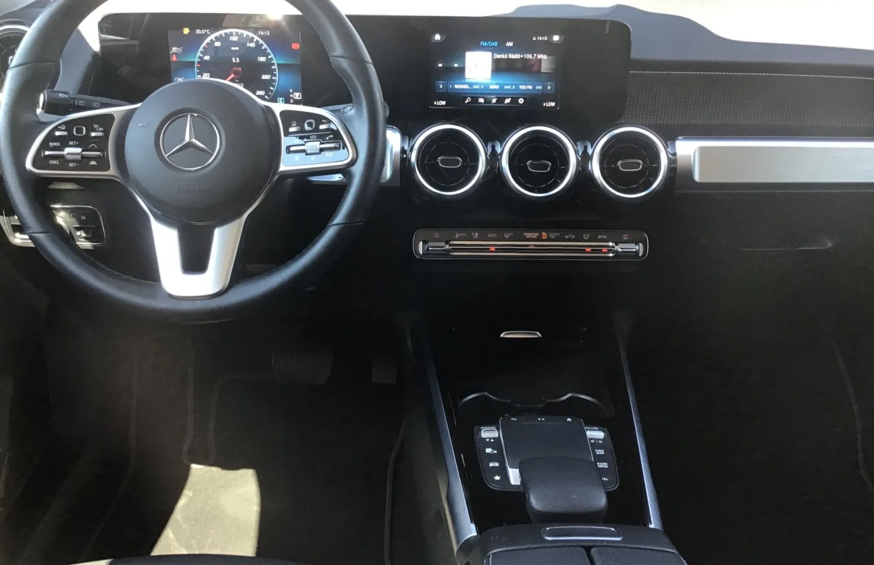 Zunanja slika - Mercedes-Benz GLB-Razred - GLB 200 d 4MATIC  Avt. - 11