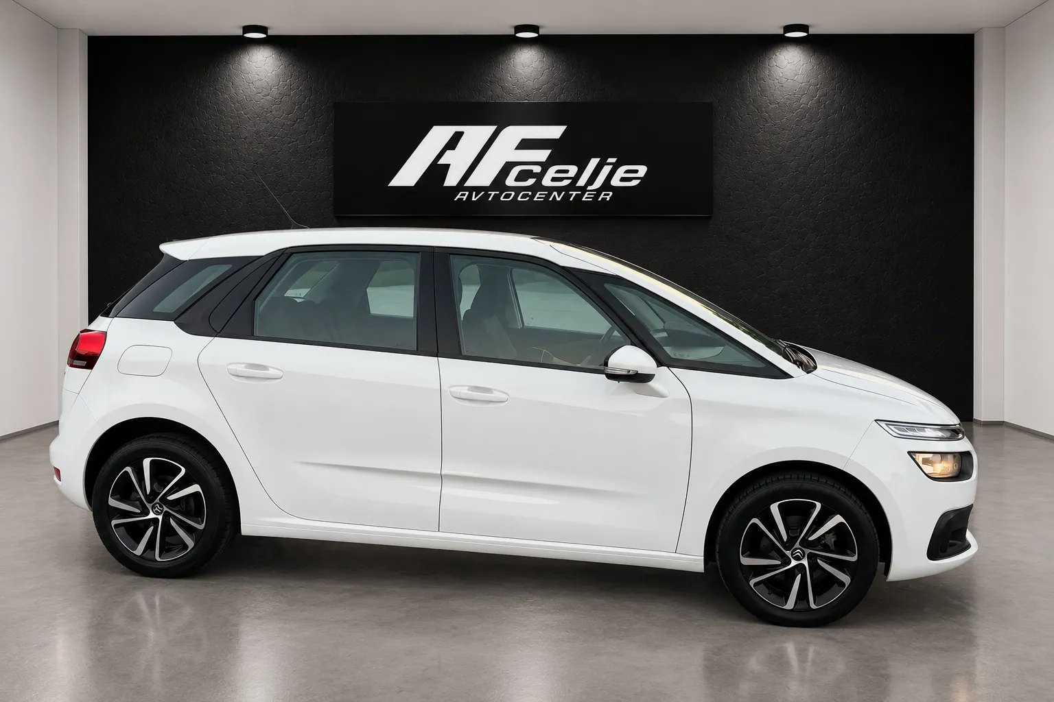 Zunanja slika - Citroën C4 Picasso - 1.6 HDI-NAVIGACIJA-LED-LIZING ZA TUJCE-TEMPOMAT- - 4