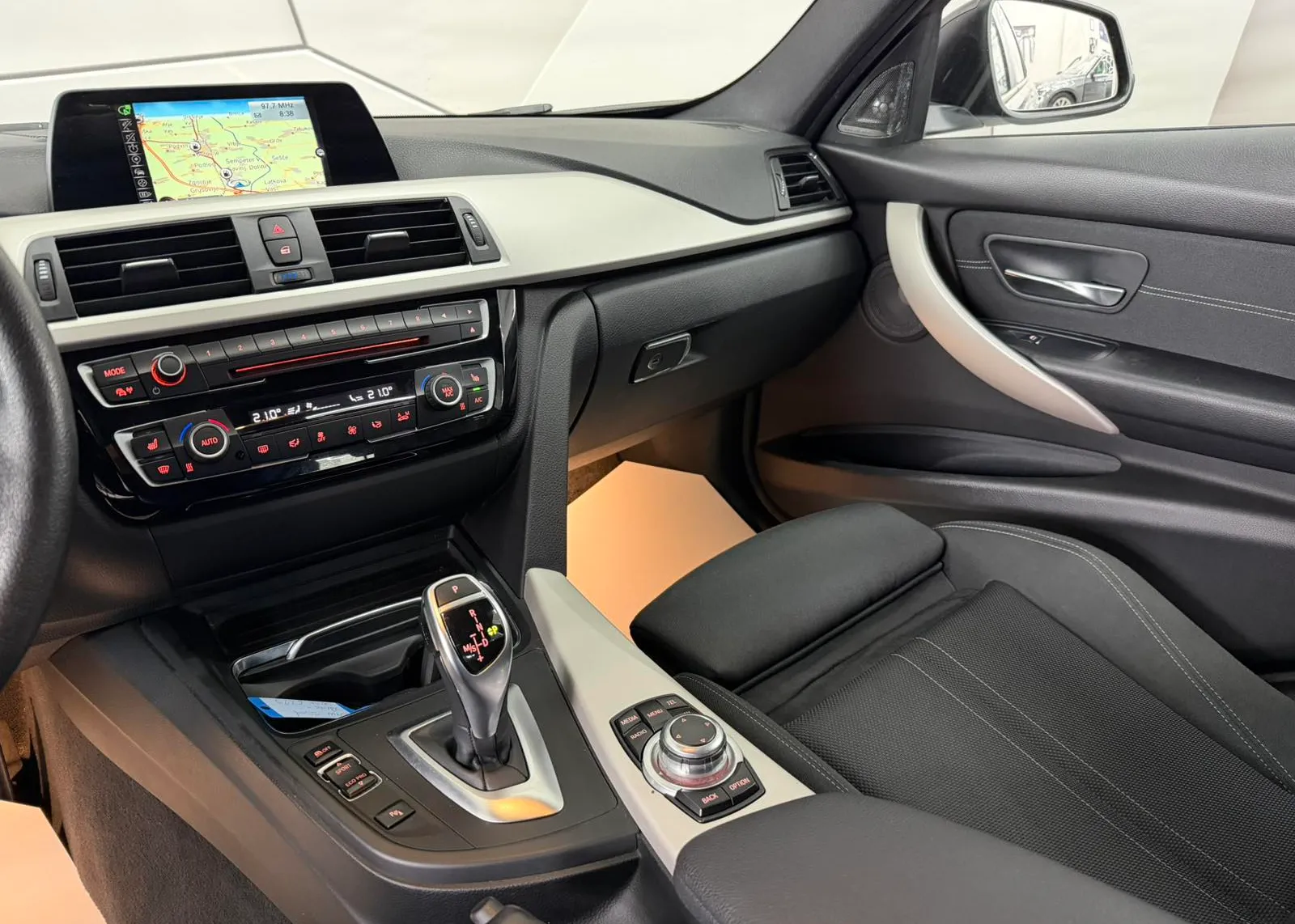 Zunanja slika - BMW Serija 3 - 335d xDrive Touring Avt. - 7