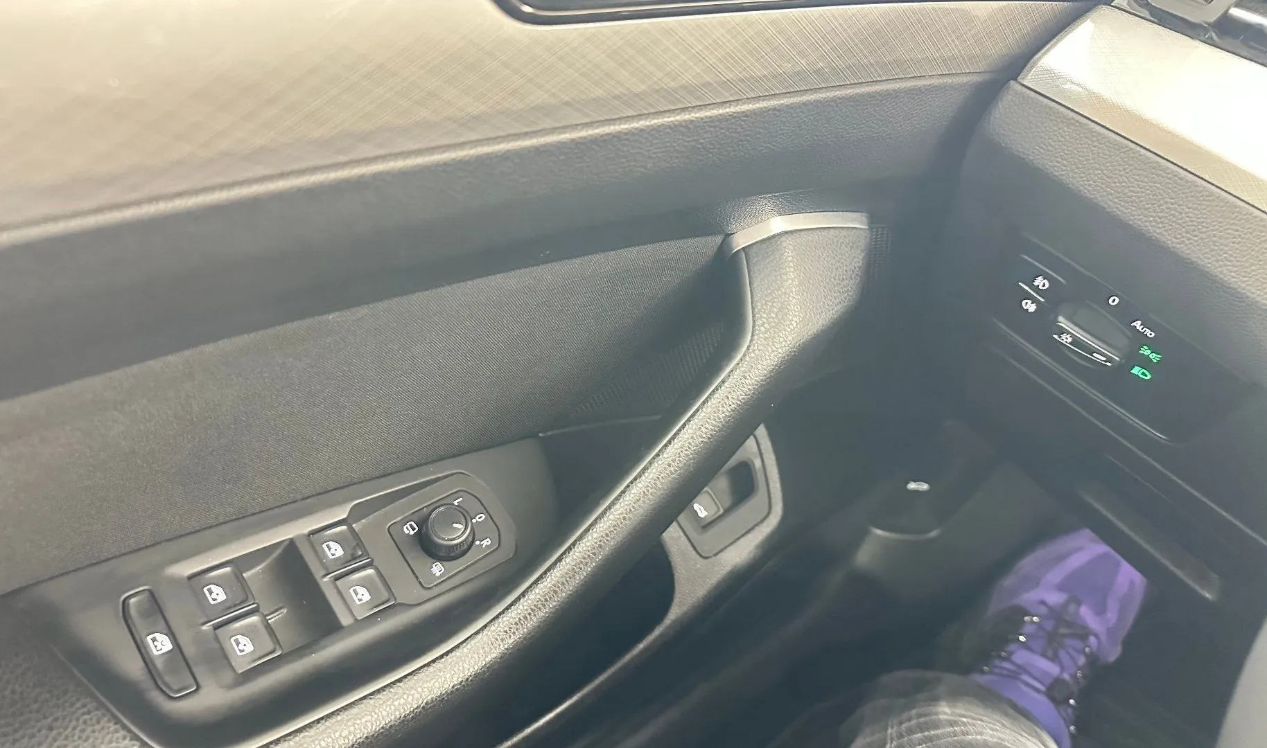 Zunanja slika - Volkswagen Passat - 2.0 TDI Business DSG.NEMŠKI+4ALU.KAMERA.ACC.NAVI - 19