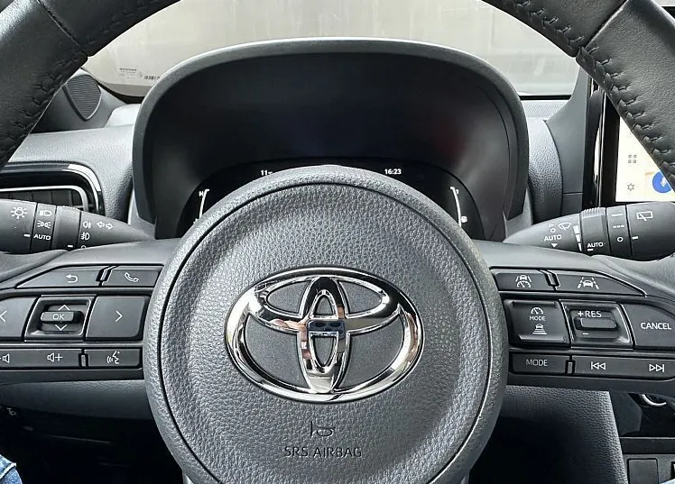 Zunanja slika - Toyota Yaris Cross - 1.5 VVT-i hibrid Sport-NAVI-KAMERA-LED-FULL ASSIS - 10