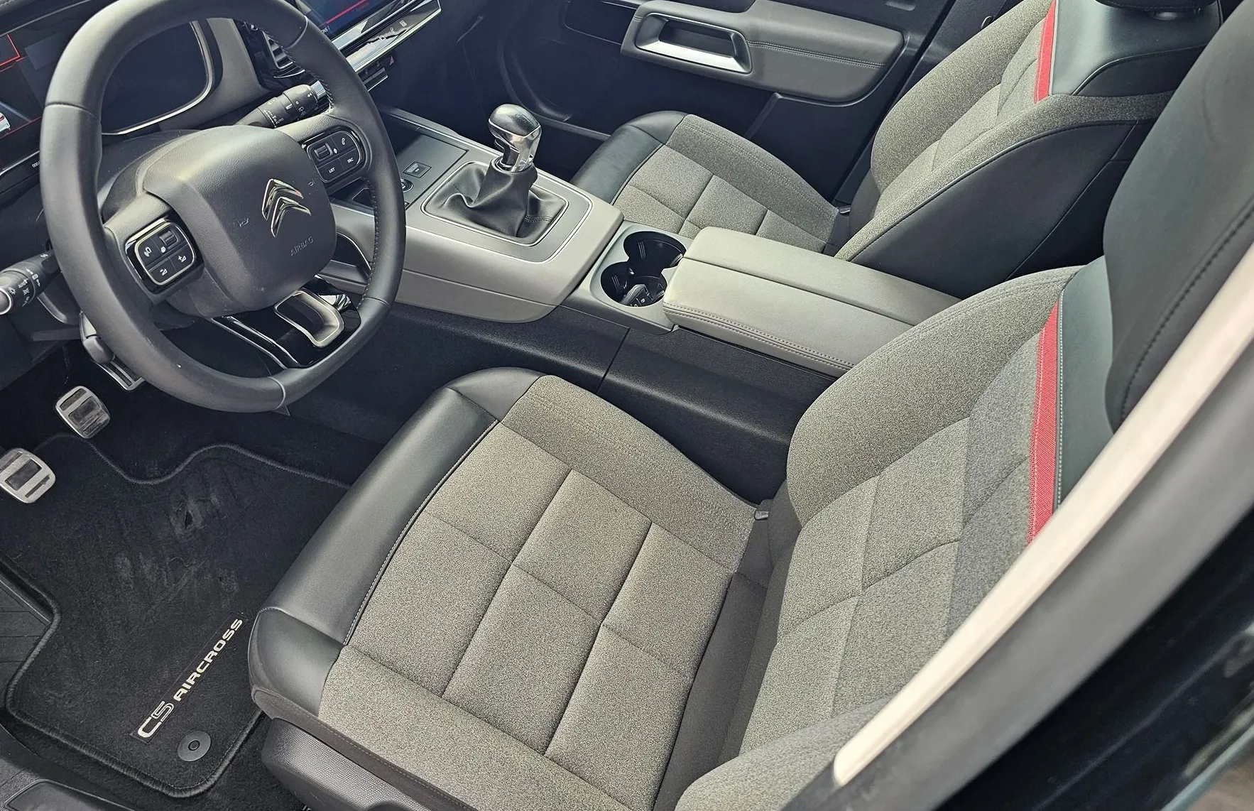 Zunanja slika - Citroën C5 Aircross - BlueHdi 130 S S-Le 110.000km-1.LAST-LED-KAMERA-ODL - 4