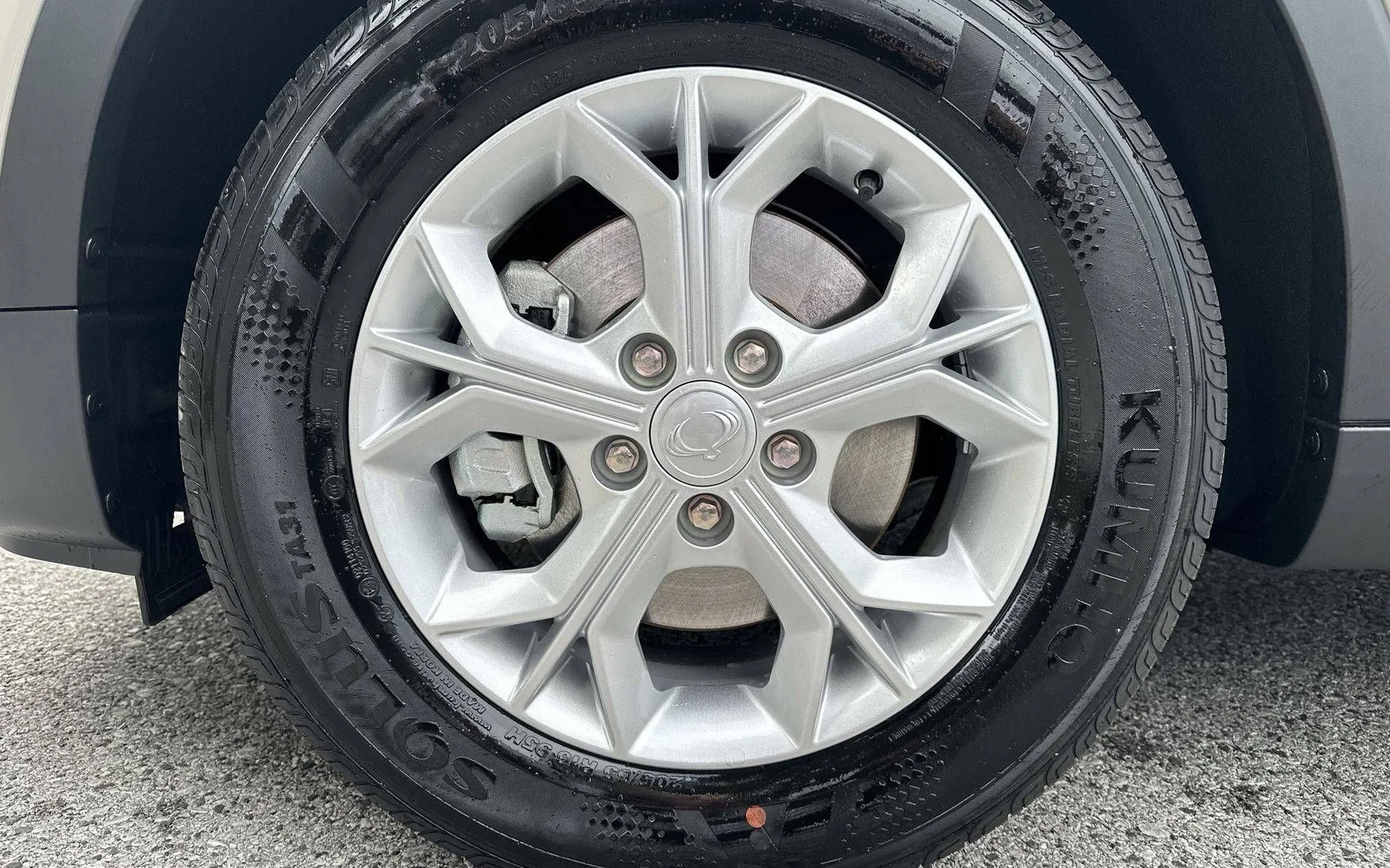 Zunanja slika - SsangYong Tivoli - 1.5 T-GDi Fresh 2WD M T - 9