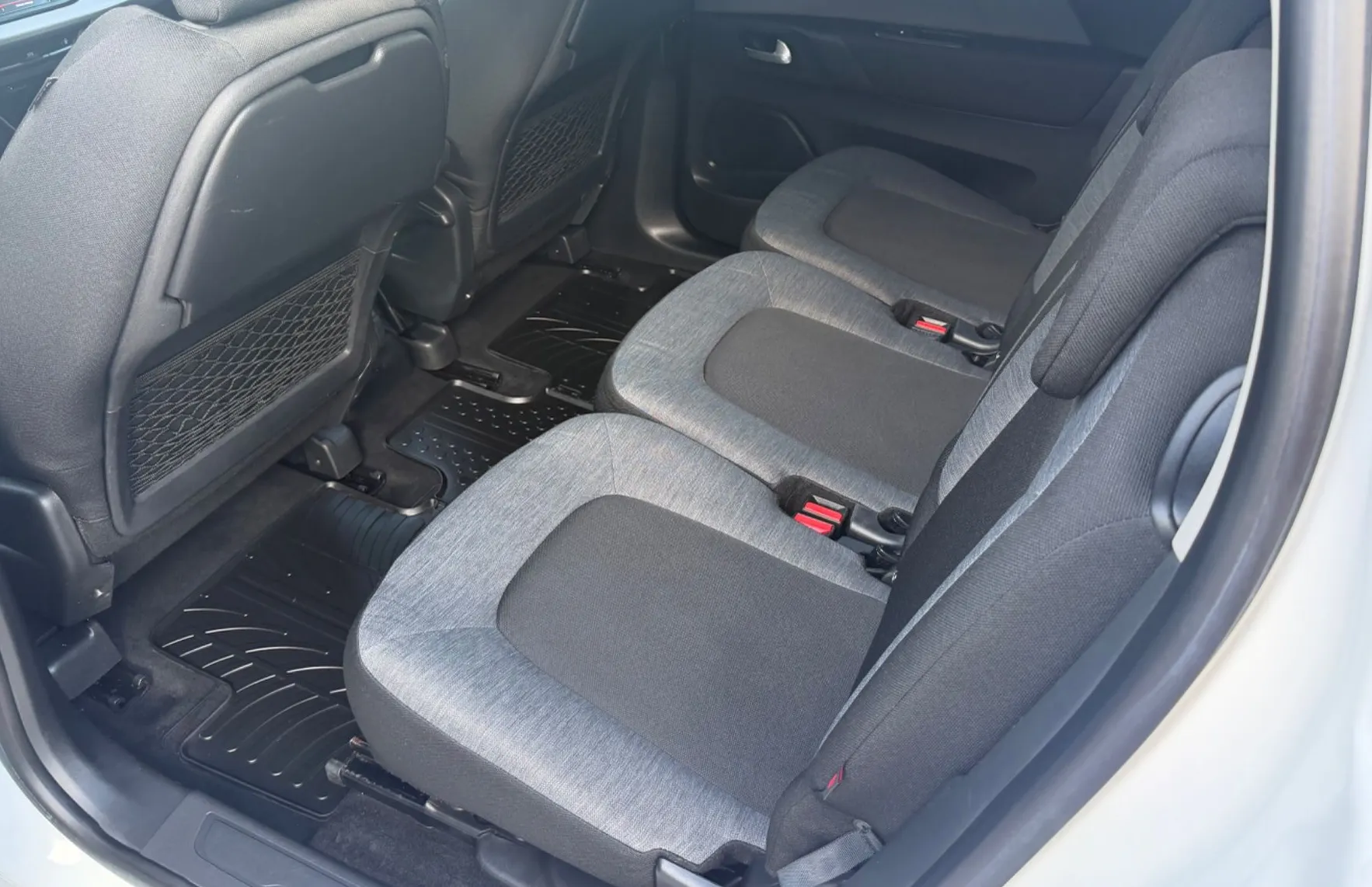 Zunanja slika - Citroën C4 Grand SpaceTourer - 2.0 HDi 163PS EAT8 SLO 1.LASTNIK BI-XENON PR - 14