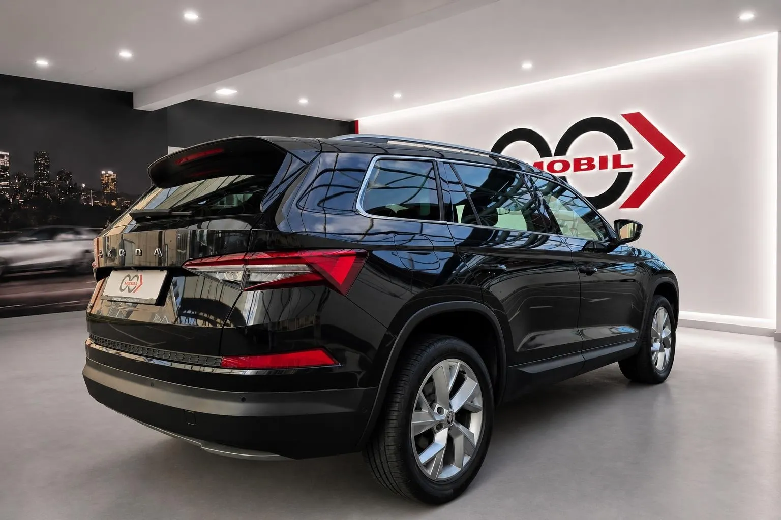Zunanja slika - Škoda Kodiaq - 2.0 TDI Style DSG- Matrix.virtual.kamera.asistence - 5