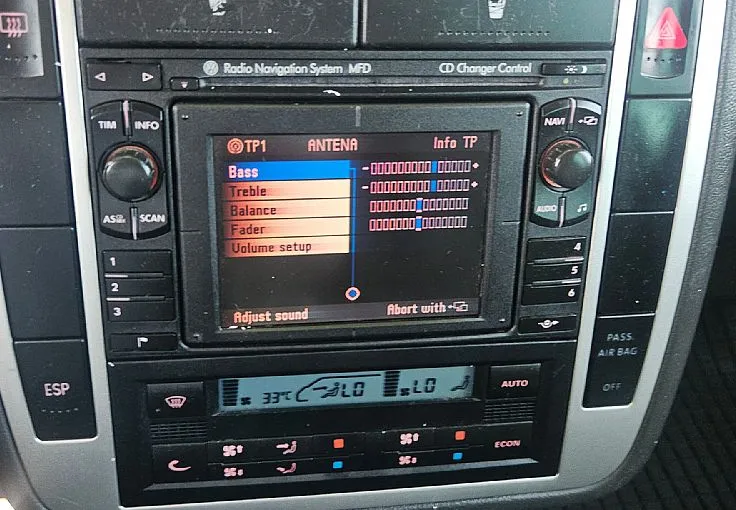 Zunanja slika - Volkswagen Sharan - 2.0 TDI 140ks  °7-SEDEŽEV° - 11