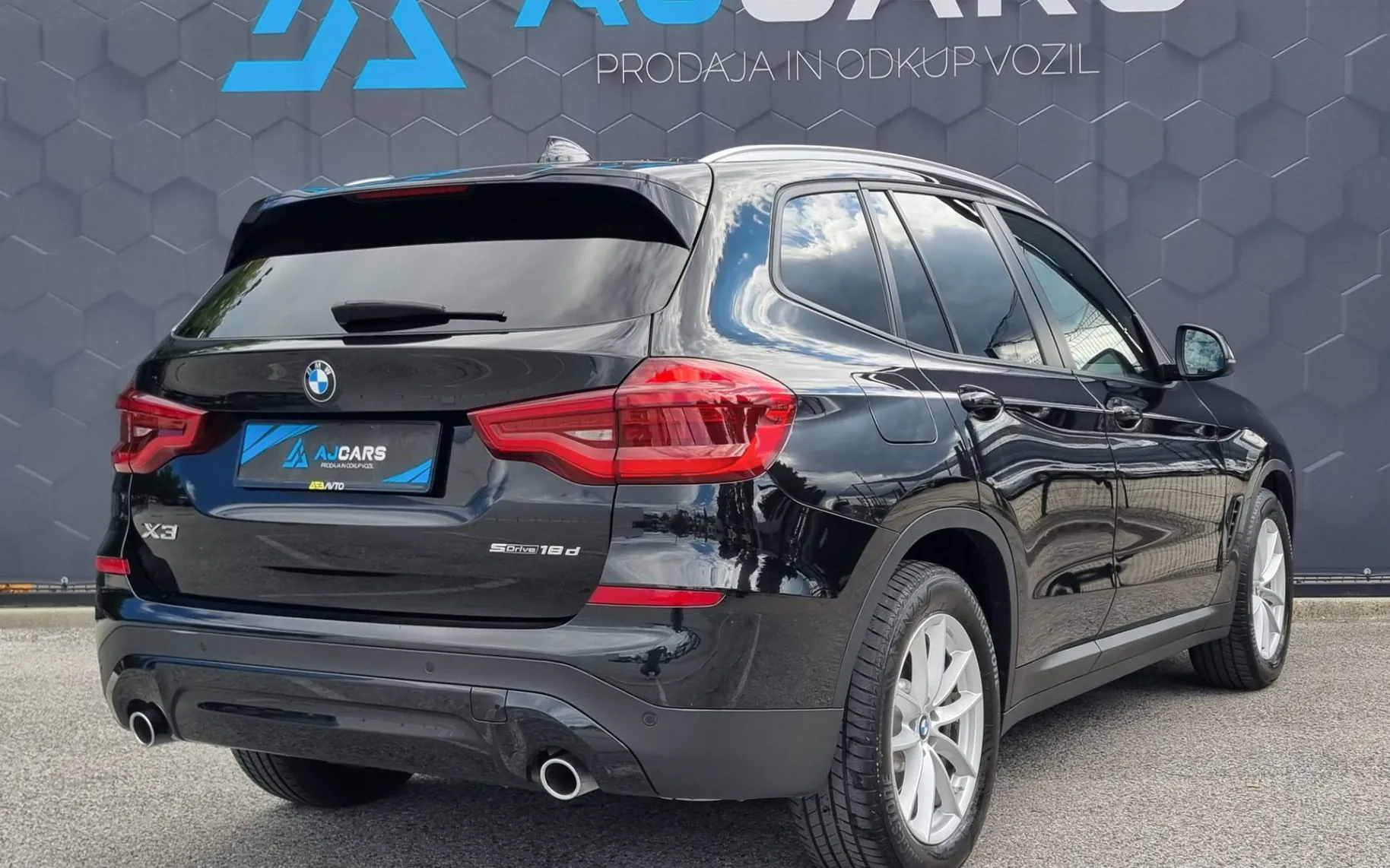 Zunanja slika - BMW X3 - serija : sDrive18d Business LED-Usnje-Kamera-Navi-Keyless.. - 7